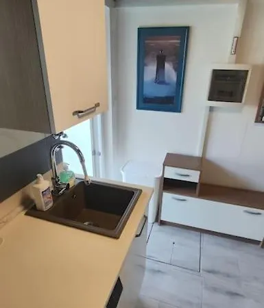 Pocitniska Hiska V Gozdnem Raju Holiday home Crni Vrh
