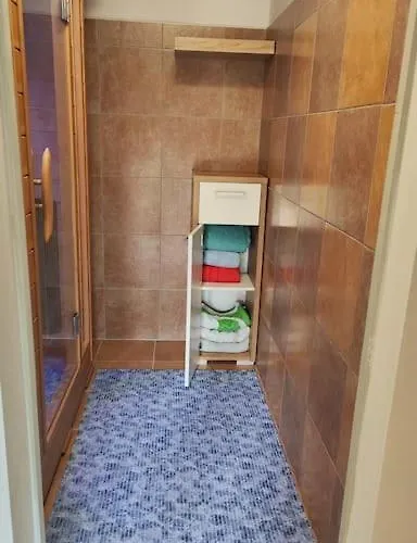 Pocitniska Hiska V Gozdnem Raju Počitniška hiša Crni Vrh