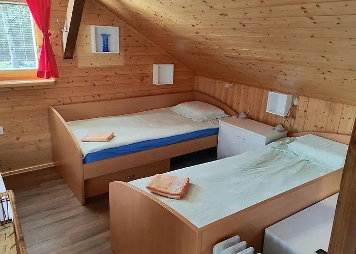 Pocitniska Hiska V Gozdnem Raju *