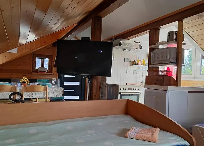 Pocitniska Hiska V Gozdnem Raju