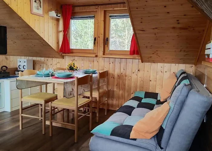 Pocitniska Hiska V Gozdnem Raju Vakantiehuis *